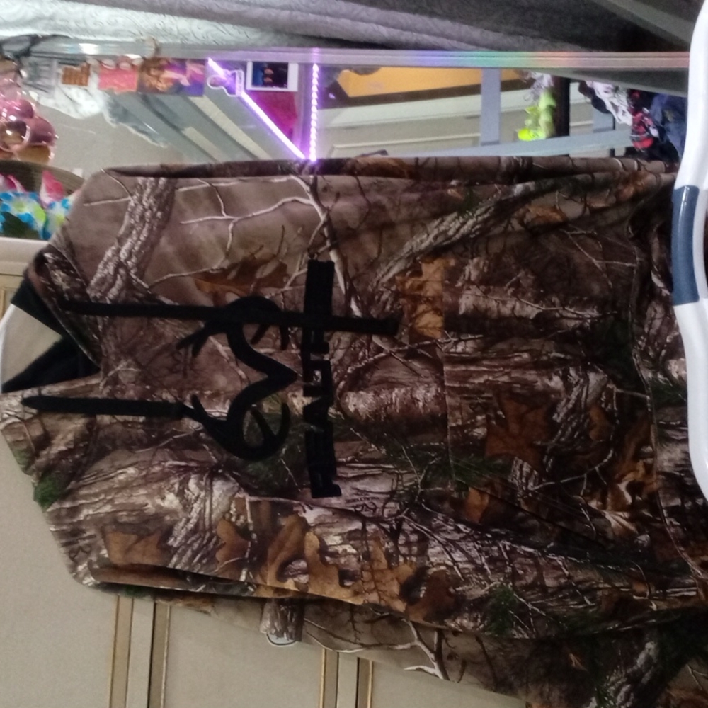 Realtree sweatshirt
